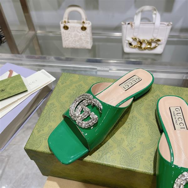 20243518610800 2606025